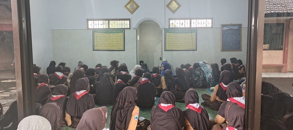 Ngaji Sabtu Pagi: Luruskan Niat dalam Menuntut Ilmu