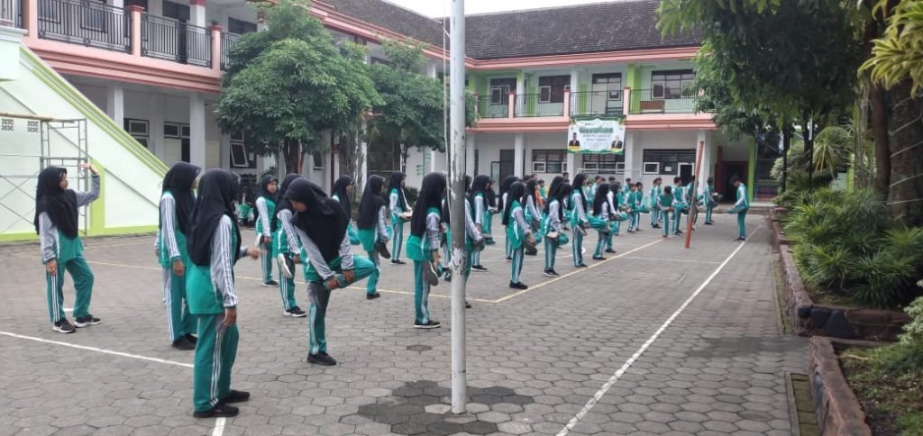 Menjaga Kebugaran Siswa Melalui Kegiatan Mata Pelajaran Olahraga