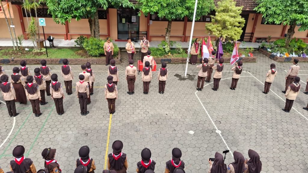 Pelantikan Pengurus Dewan Galang MTsN 8 Banyuwangi Masa Bhakti 2024-2025