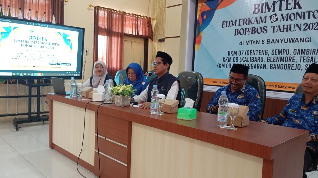 Bimtek EDM ERKAM dan Monitoring BOP/BOS di MTsN 8 Banyuwangi